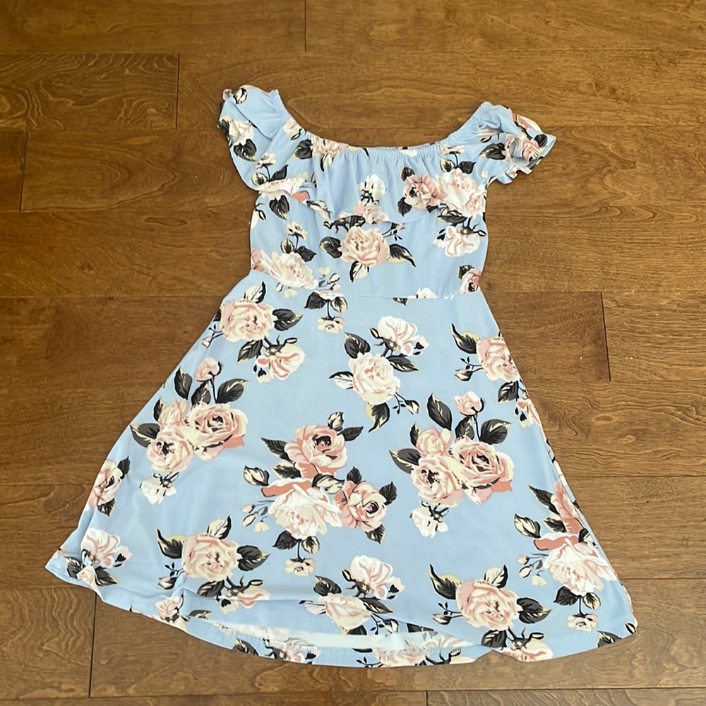 floral dress size small barely worn